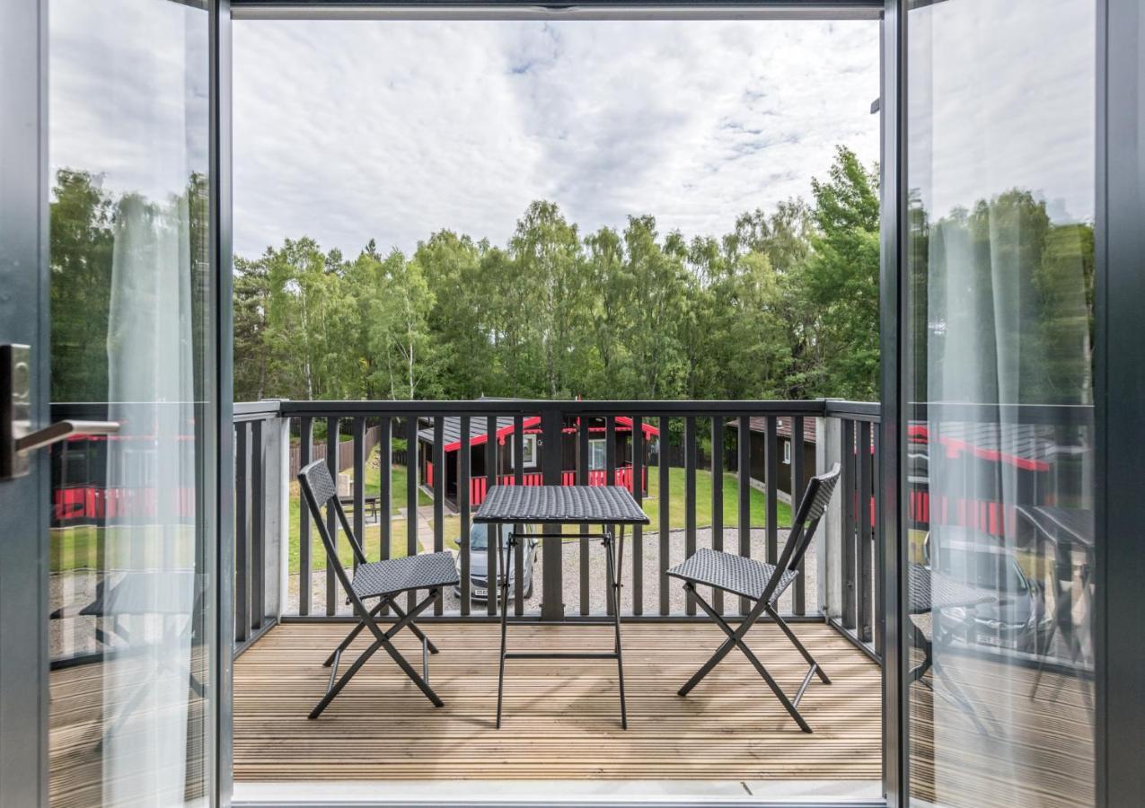 High Range Holiday Apartments Авимор Экстерьер фото