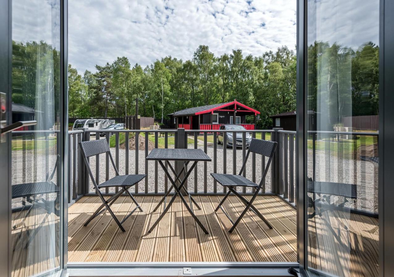 High Range Holiday Apartments Авимор Экстерьер фото