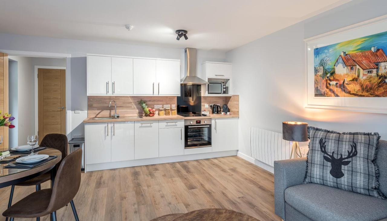 High Range Holiday Apartments Авимор Экстерьер фото